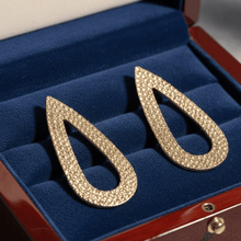 Load image into Gallery viewer, Womens Teardrop Gold Crystal‎ Sparkling Post Earrings