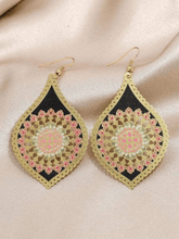 Load image into Gallery viewer, Womens‎ Golden Flower Drip Oil Earrings