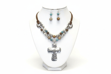 Load image into Gallery viewer, Womens Black Sliver Teardrop Pendant Necklace Earring Set