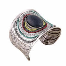 Load image into Gallery viewer, Aztec Antique-Silver Black Stone Design Cuff Bracelet