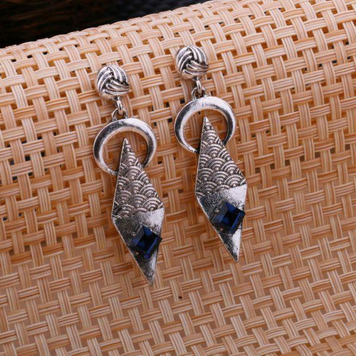 Womens Vintage Silver Tone Small Post Earrings