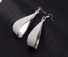 Load image into Gallery viewer, Silver Sparkle Drop Earrings