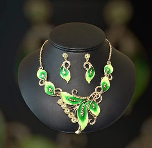 Etta'J Jewelry Necklaces Gold & Green Flower Necklace Set