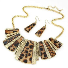 Load image into Gallery viewer, Gold Leopard Print Necklace Set