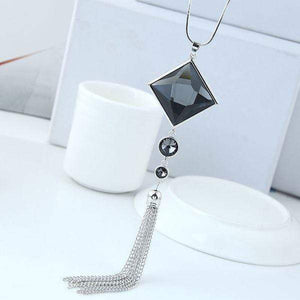 Long Pendant Tassel Necklace