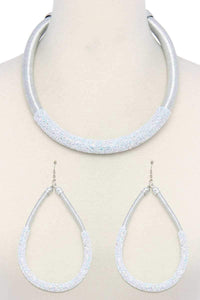 Womens Silver Metallic Necklace Earrings Jewelry Set