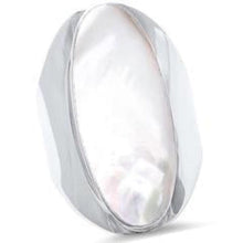 Load image into Gallery viewer, Womens Mother Pearl Sterling Silver .925 Fresh Water Oval Cocktail Ring