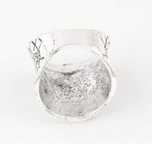 Load image into Gallery viewer, Antique Silver Aztec Ring